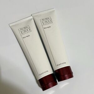 Nuskin 180° Face Wash Bundle (2)